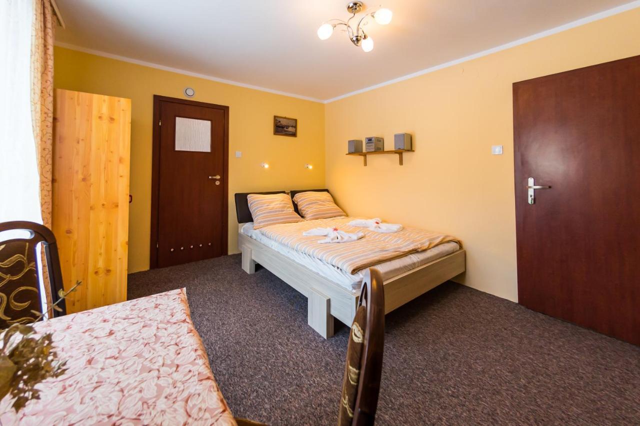 Ferienwohnung Willa Przy Deptaku Szczyrk Exterior foto