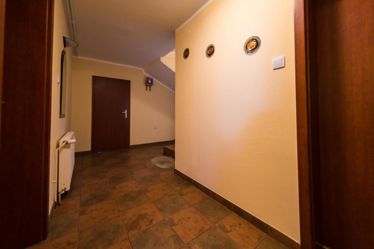 Ferienwohnung Willa Przy Deptaku Szczyrk Exterior foto